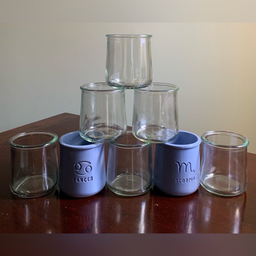Set of Zodiac and Clear La Fermiere French Yogurt Cups Pots 8 Total
